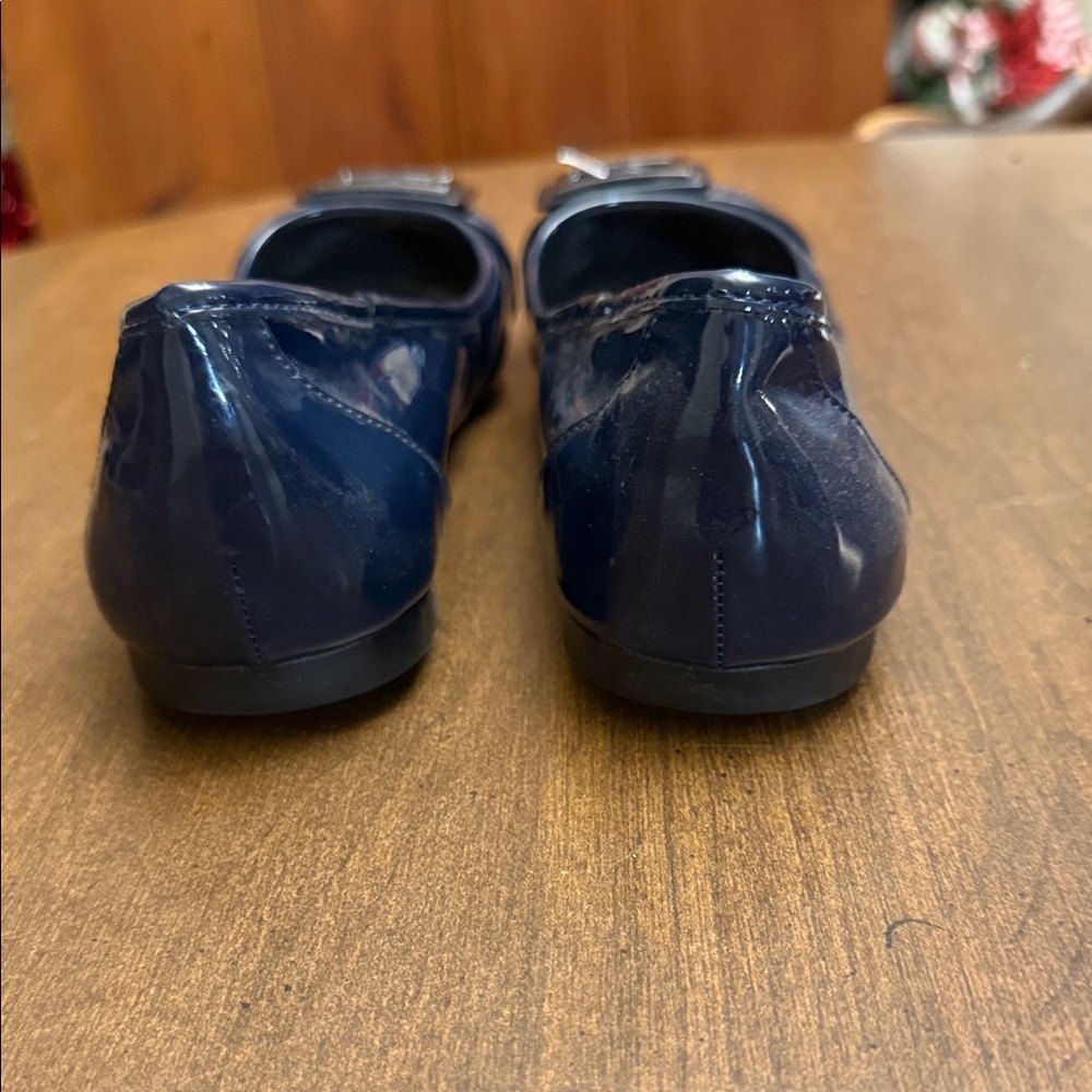 Bandolino Glossy Navy Flats with Silver Buckle - Picture 5 of 5
